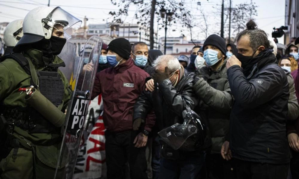 Κουφοντίνας: Σε εξέλιξη πορεία συμπαράστασης στον "Λουκά" της 17Ν